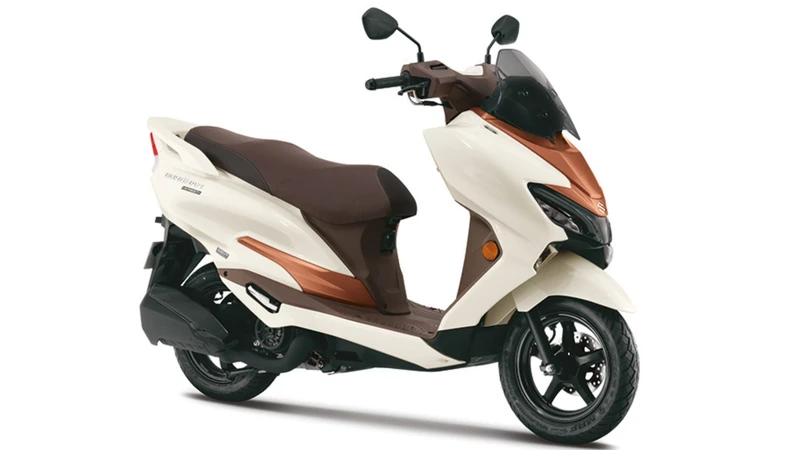 Suzuki Burgman Street se actualiza: más agilidad y mejor diseño