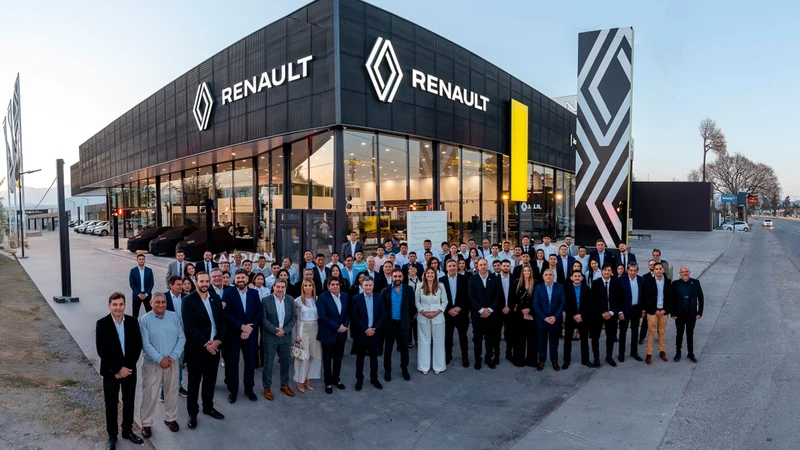 Renault inaugura un nuevo concesionario en Salta