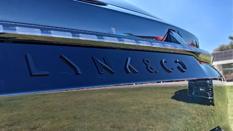 Las 10 marcas premium más vendidas en marzo 2026