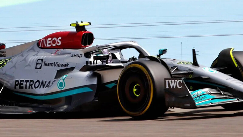 F1 2022 Mercedes revoluciona a la categoría con su W13 sin pontones