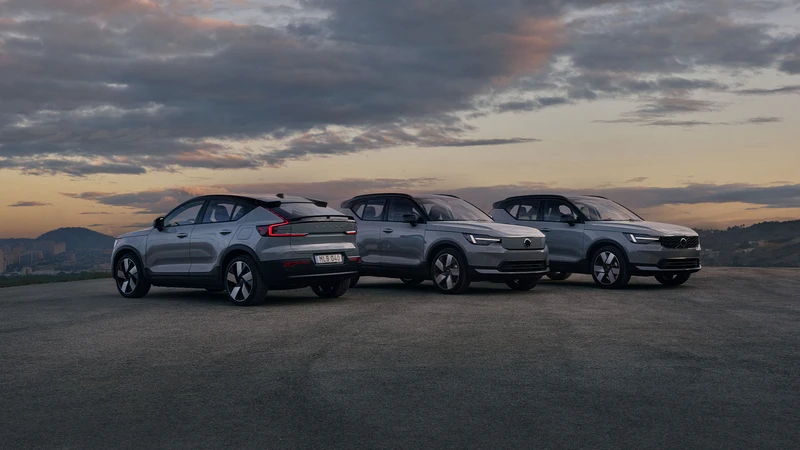 Volvo actualiza los XC40, EX40 y EC40 con más tecnología y seguridad