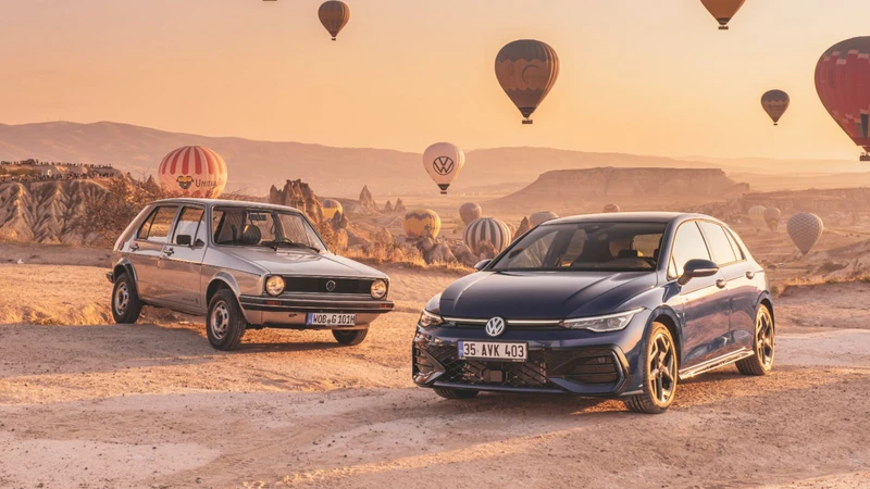 El Volkswagen Golf celebra su medio siglo de historia con espectáculo de globos