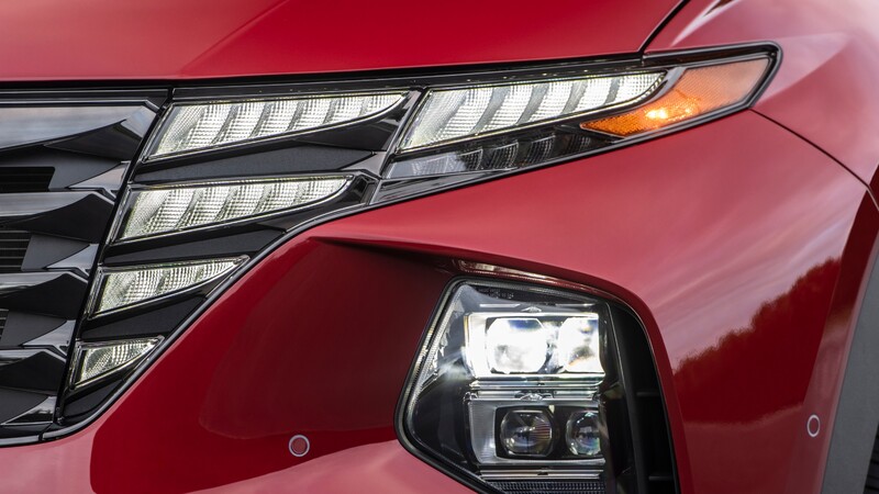Hyundai avanza con su sistema de iluminación oculta