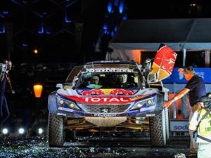 Peugeot y Carlos Sainz son los ganadores del Dakar 2018