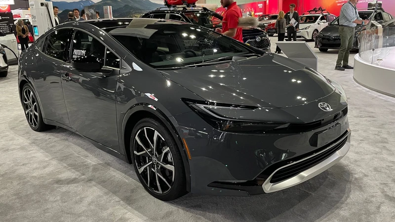 Toyota Prius 2023, el híbrido por excelencia se renueva totalmente
