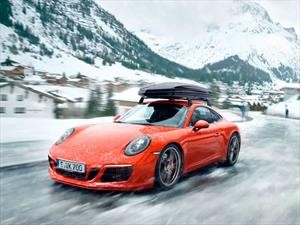 Porsche Design también se concentra en los portaequipajes