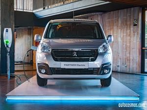Peugeot comienza su ruta eléctrica con las nuevas Partner y Tepee enchufables