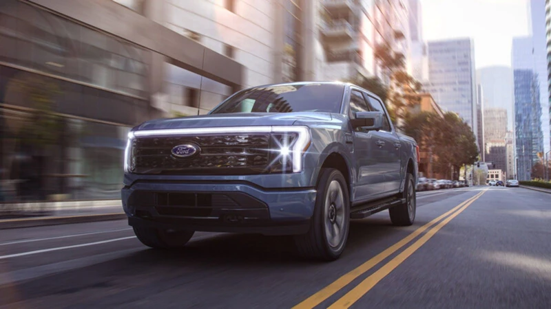 Ford cesa la producción de la F-150 Lightning para reemplazarla por una EREV