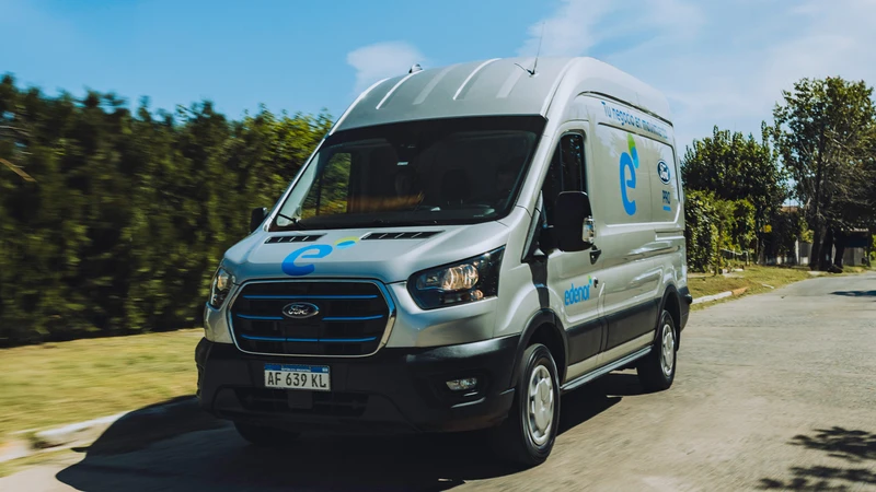 La Ford E-Transit eléctrica ahora es parte de la flota de Edenor