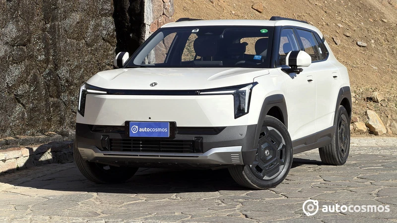 Test Drive Dongfeng Vigo, inofensivo por fuera pero muy funcional por dentro