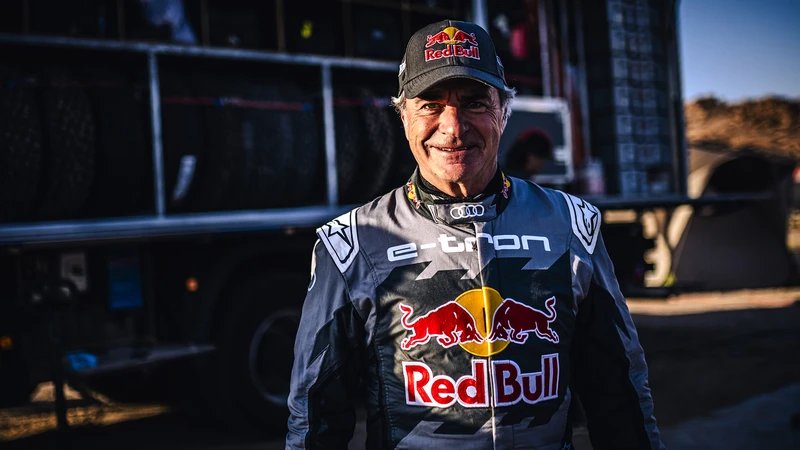 Dakar 2025: Ford quiere tener en sus filas al campeón Carlos Sainz