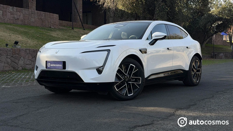 Test Drive AVATR 11, un futurista referente del segmento High Tech