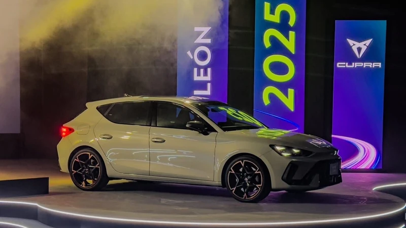 Cupra León 2025 llega a México, el hot hatch consentido se actualiza