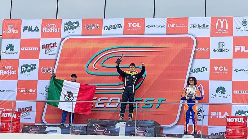 Pedro Juan Moreno logra tripleta en la cuarta ronda del Nacam-FIA de F4 en México