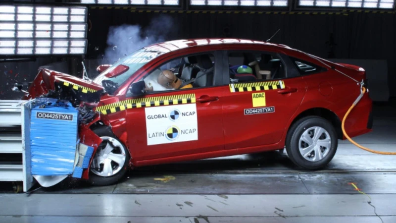 Toyota Yaris obtiene dos estrellas en las pruebas de choque de Latin NCAP