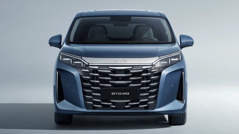 BYD M9, precios y versiones en México