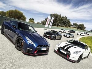 Más de 30 Nissan GT-R se reunieron en España