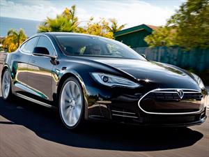 Tesla devela el nuevo Model S P85D, un demonio con 691 Hp.
