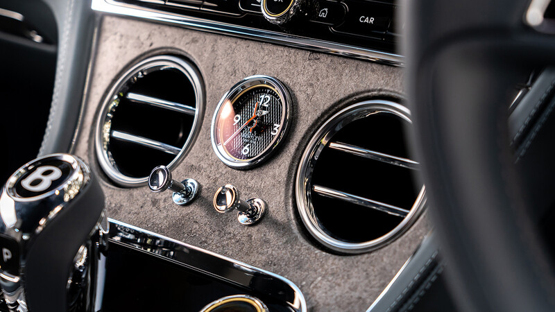 Bentley revoluciona la decoración interior