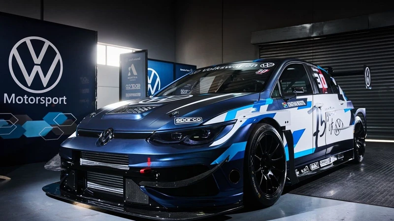 Volkswagen Motorsport sigue vivo en Sudáfrica con un Mega Golf de 1.000 CV