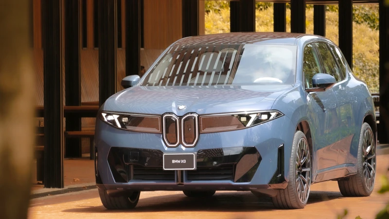 BMW iX3 llega a Colombia: precio, autonomía y tecnología de la Neue Klasse
