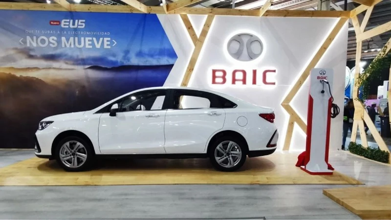 BAIC EU5 2024 llega a México, una opción eléctrica en envase pequeño