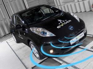 Nissan presenta un sistema de alerta auditiva para peatones en sus vehículos eléctricos