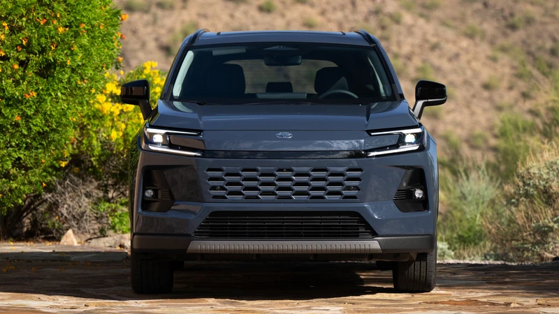 Toyota RAV4 2026: precios y versiones en México de la nueva generación de esta SUV