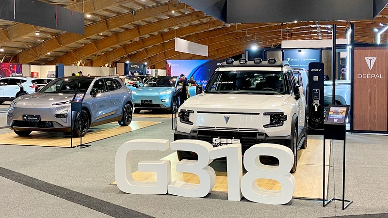 Deepal y Changan refuerzan su presencia en Colombia con nueva vitrina en Pereira