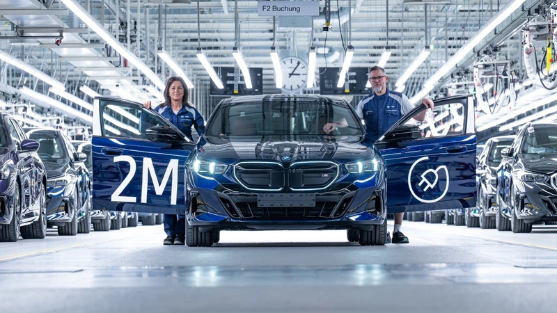 BMW celebra la producción de 2 millones de vehículos totalmente eléctricos