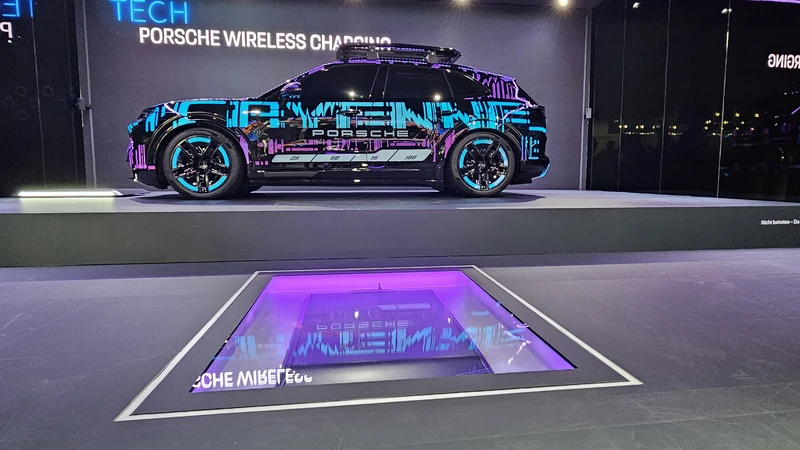 IAA Munich 2025: el Porsche Wireless Charging es la revolución de la carga sin cables