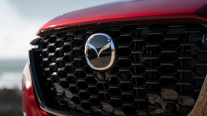Mazda insiste con los motores diésel, pero con tecnología ultra eficientes