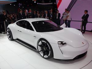 Porsche Mission E, 600 hp de poder eléctrico