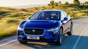 Problemas en Reino Unido: Jaguar Land Rover suspende a todos sus empleados