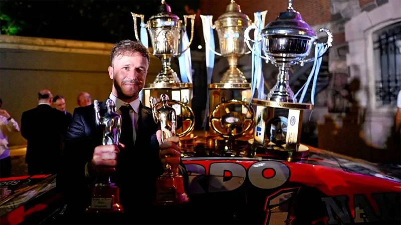 Agustín Canapino corona el 2025 con el Olimpia de Oro