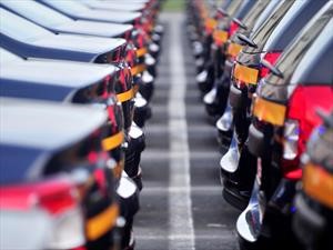 Aumentan las mensualidades en los créditos para la compra de un automóvil