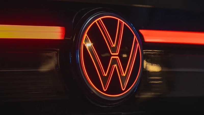 De reversa: la nueva plataforma eléctrica de Volkswagen admite motor de combustión