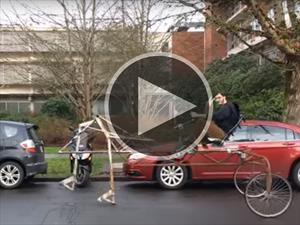 Video: Estudiante crea bicicleta que camina
