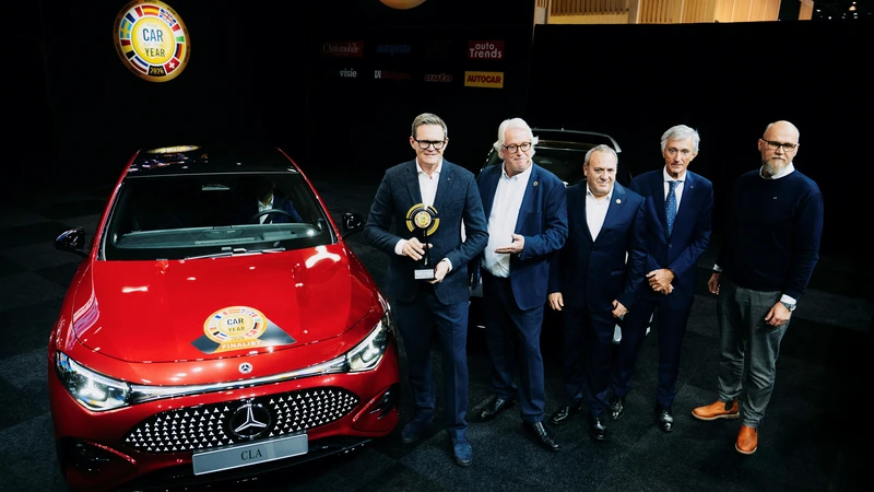 Mercedes-Benz CLA gana el premio Auto europeo del año 2026