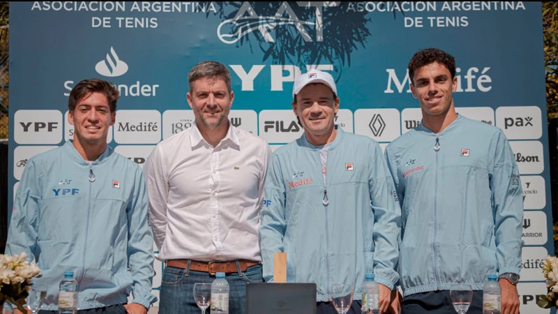 Renault acompaña al equipo argentino de Tenis en la Copa Davis