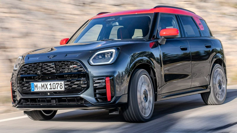 MINI Countryman JCW en Chile: deportividad en formato grande