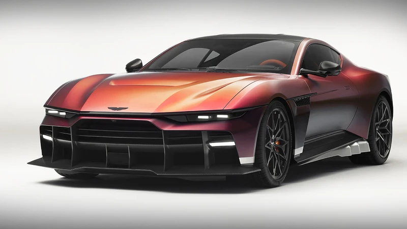 Pebble Beach 2026: Aston Martin Valen