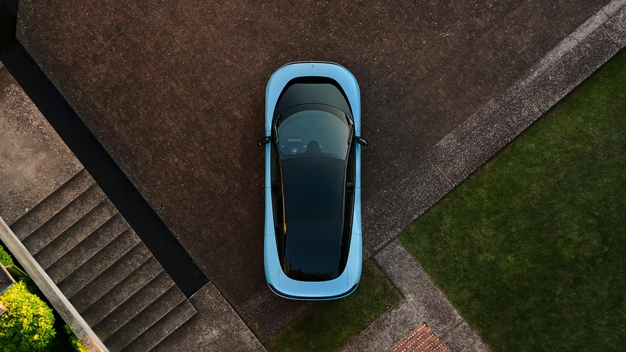 Ferrari Luce