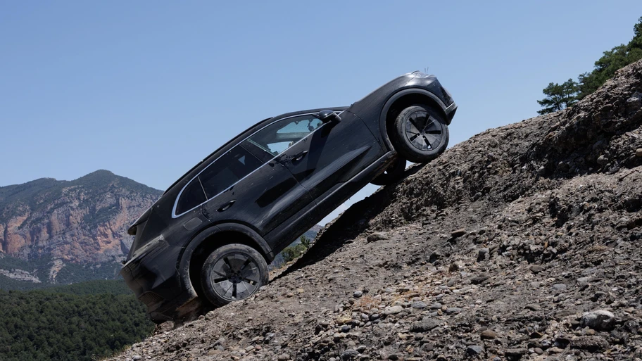 Porsche Cayenne Electric