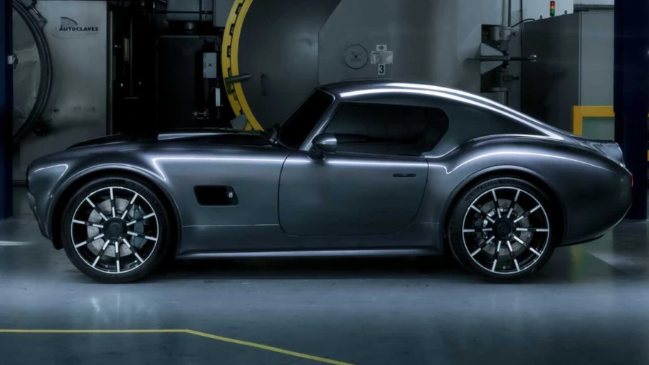 AC Cobra GT Coupe