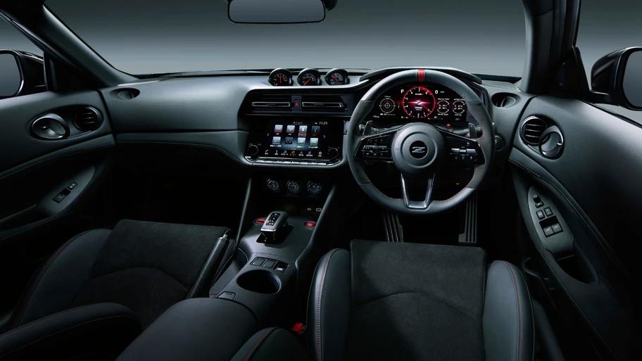 Nissan Z Nismo manual