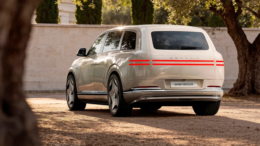 Genesis GV90