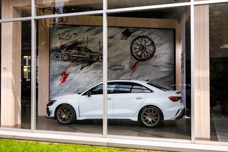 Audi RS 3 competition limited inspira una exhibición de arte en México - Autocosmos