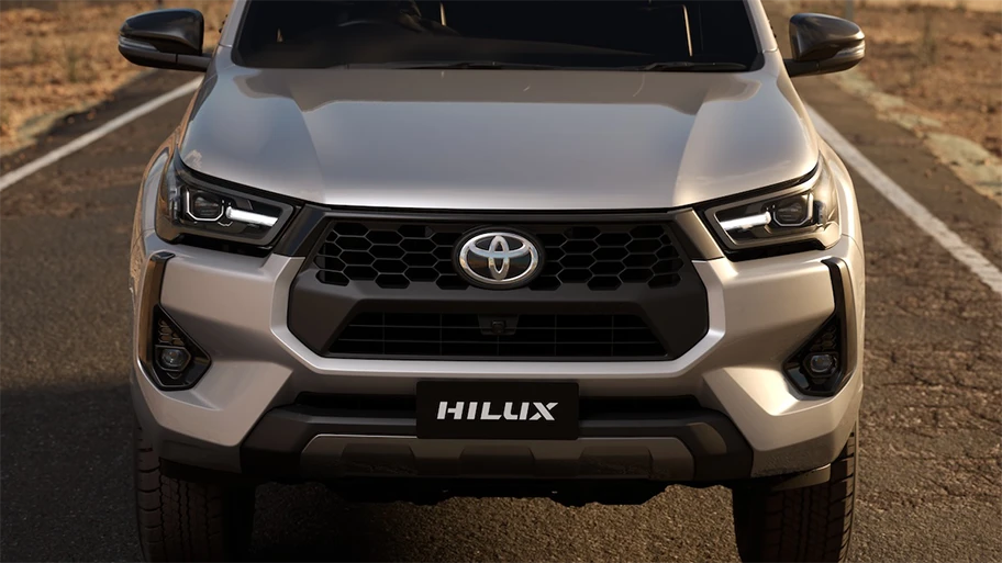 Toyota Hilux Introduces Final Facelift For This Generation