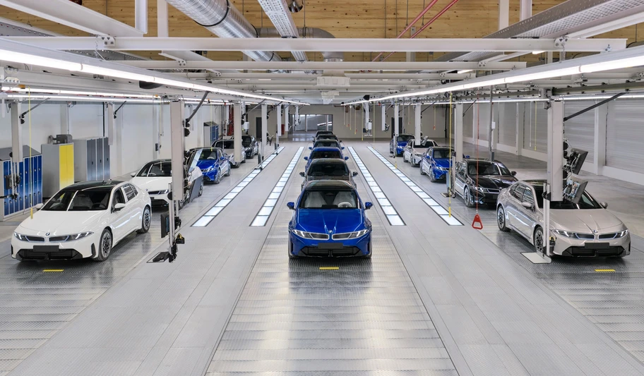 BMW i3 inicia producción en Alemania - Autocosmos